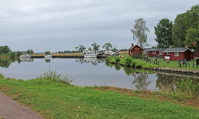 Ställplats Jonsboda är en liten idyll längs denna kanalsträcka.