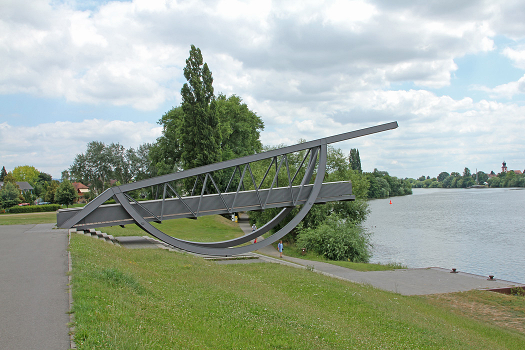 En utsiktsplats över floden Neckar.