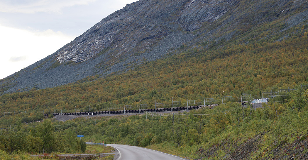 Malmtåg på väg mot utlastningshamnen i  Narvik.