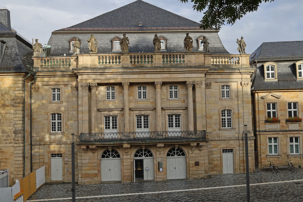 Operahuset i Bayreuth byggdes 1746 - 50 och finns på Unescos världsarvslista.