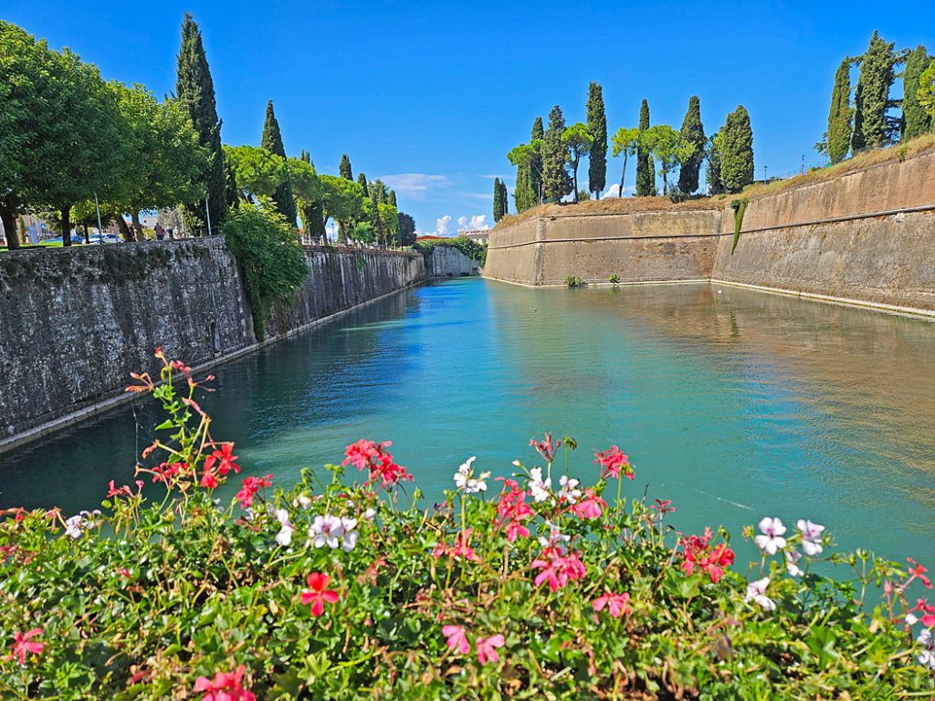 Vallgraven i Peschiera del Garda.