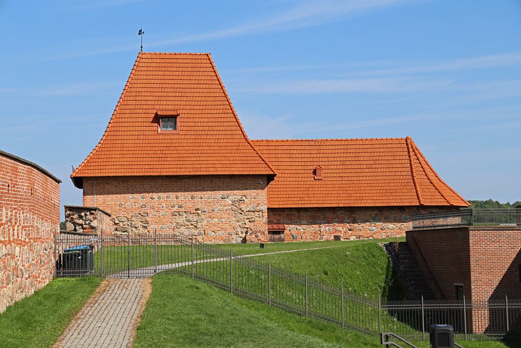 Artilleribastionen ligger i hjärtat av Vilnius gamla stadsdel.