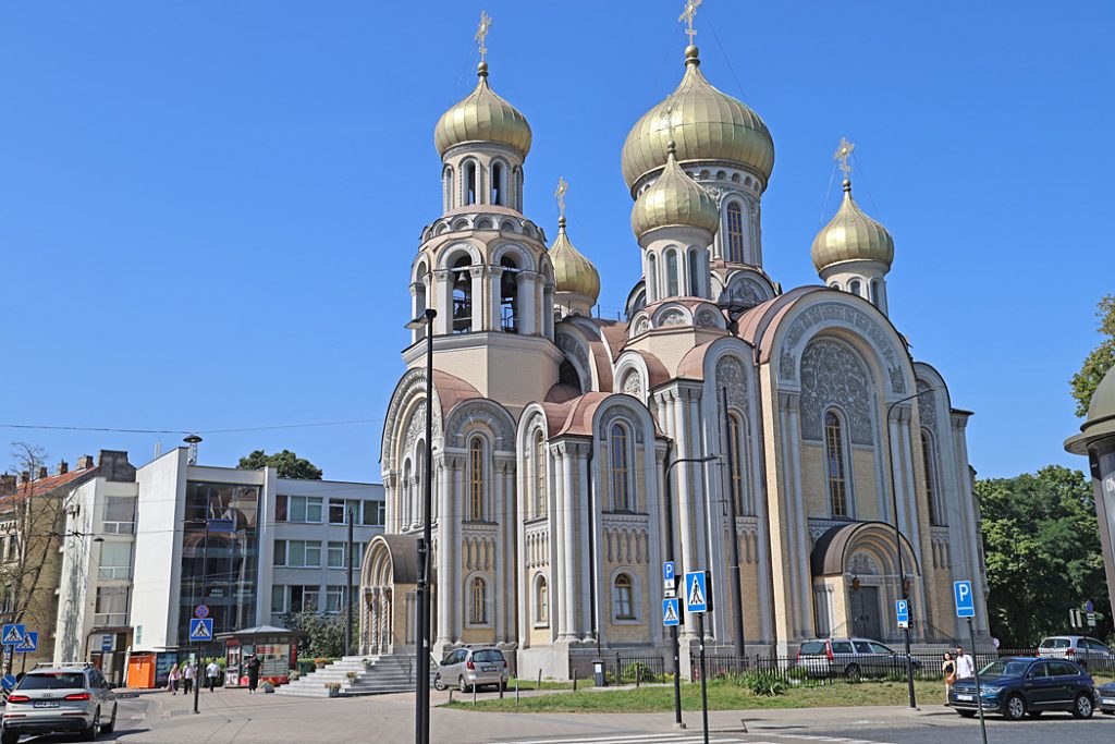 Den ortodoxa kyrkan St. Mikael och St. Konstantin är en rysk-ortodox kyrka i Vilnius.