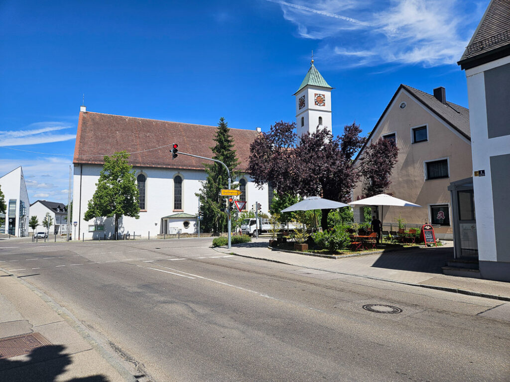 Kyrkan i Manching.